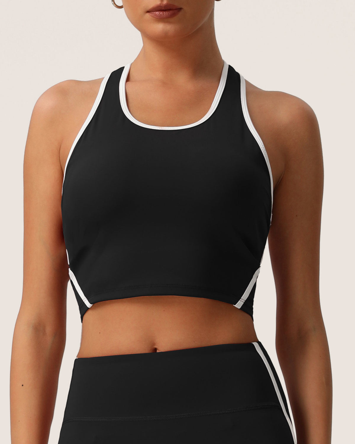 Black Scoop Neck Yoga Tank Top
